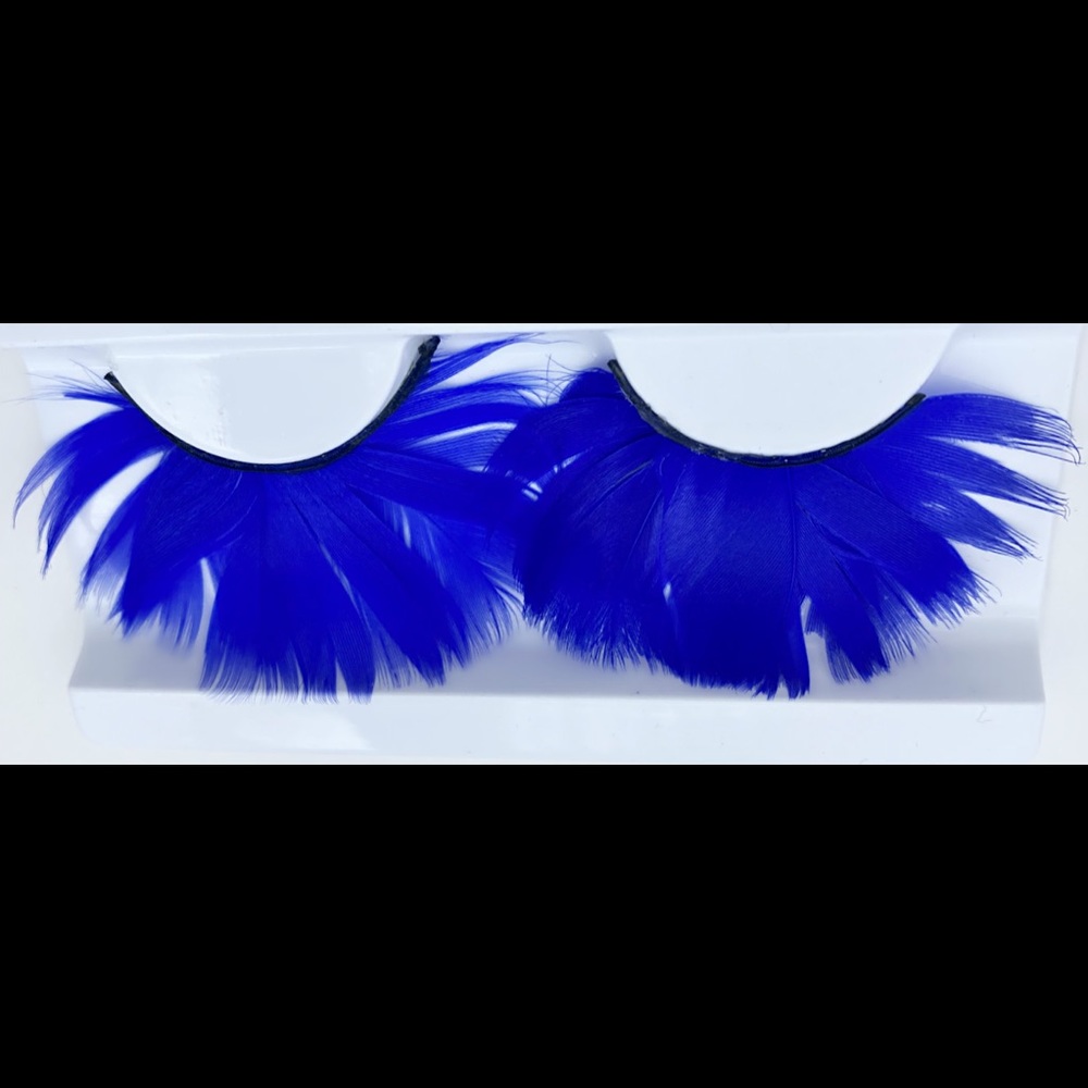 dorisue blue feather eyelashes Halloween makeup